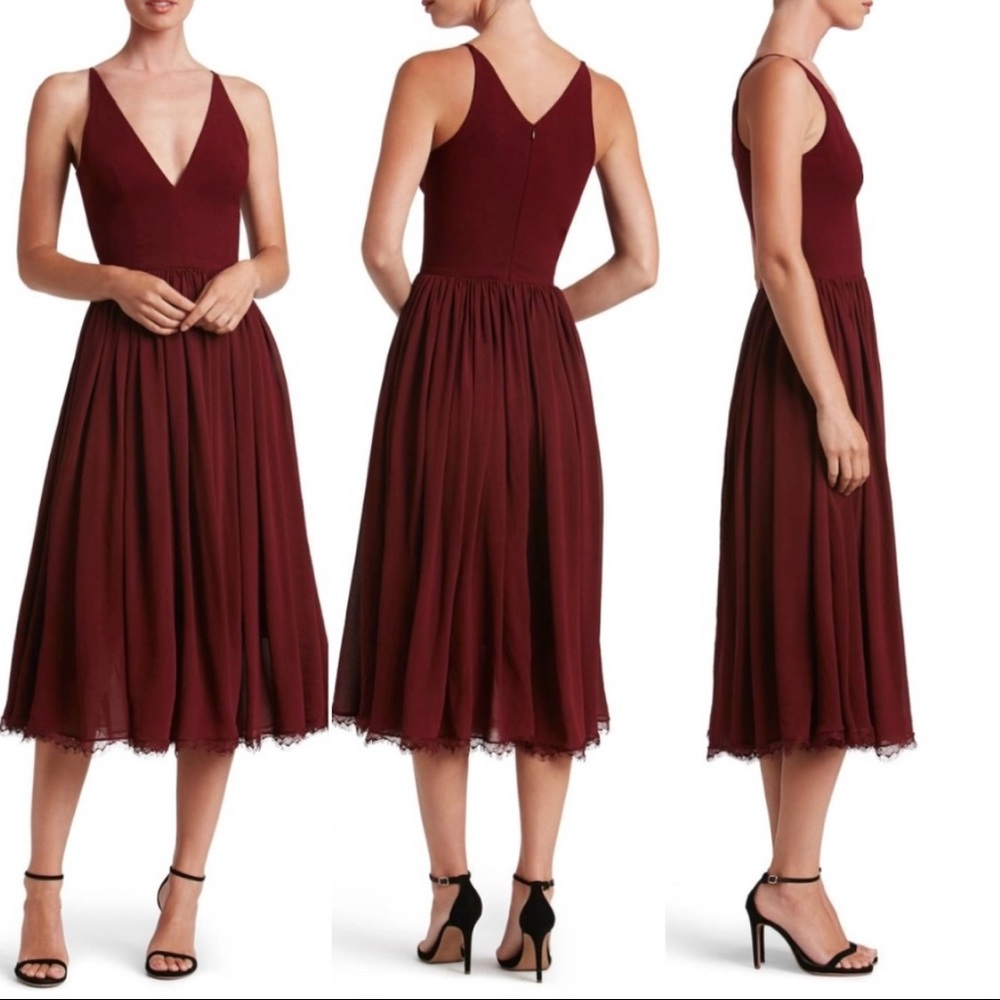 NWT Dress The Population Alicia Dress
Size M - Picture 1 of 11